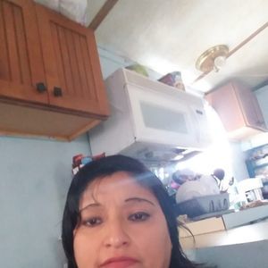 Meet your Posher, Ana